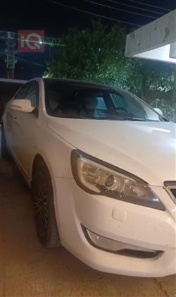 كيا كادينزا